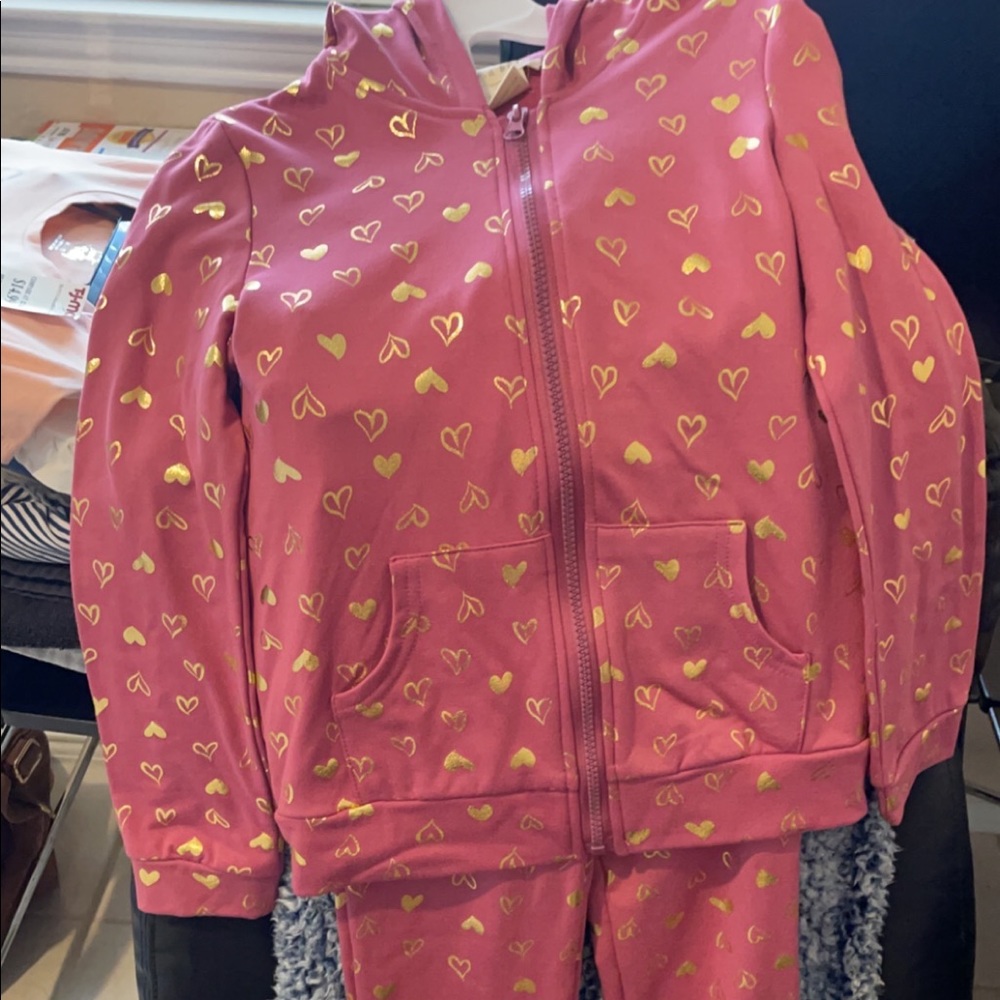 Little girls pink and gold jumpsuit 😍